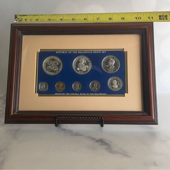 1976 Republic of the Philippines 8-Coin Proof Set w/ Certificate of Authenticity - Picture 4 of 8